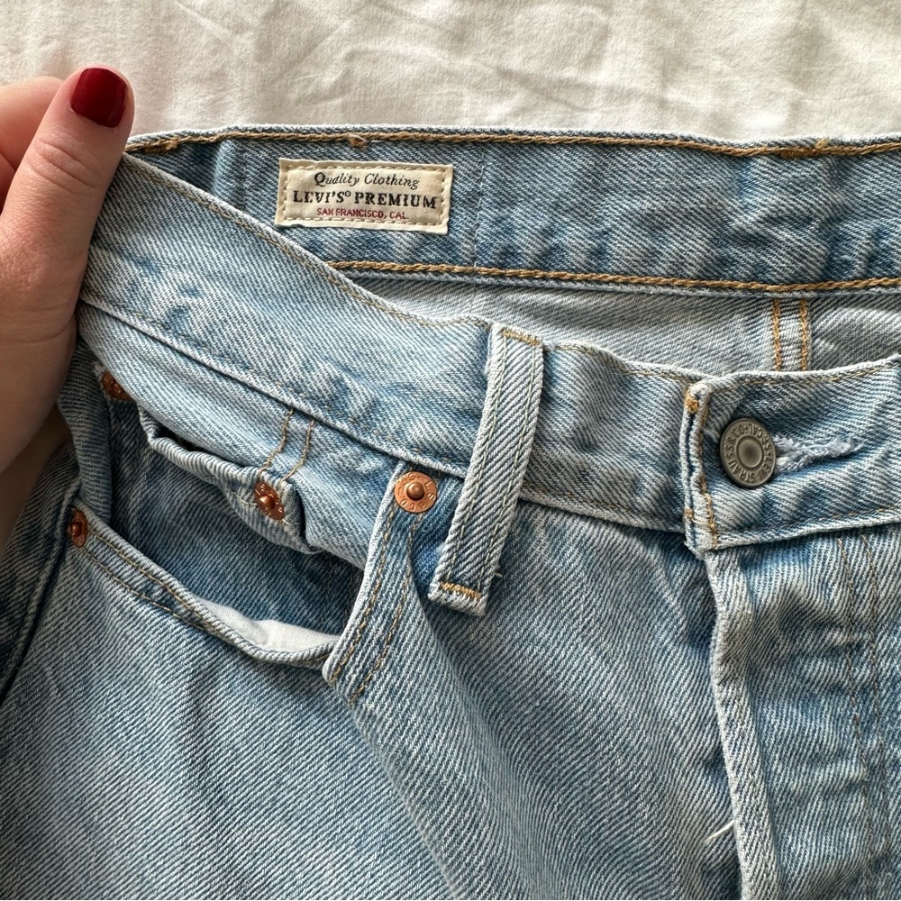 Levi’s 501 Original Cropped Women’s Jeans